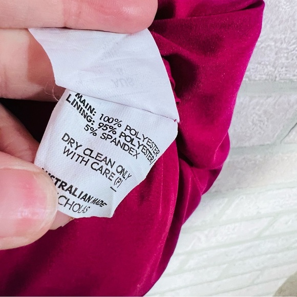 NICHOLAS Azalia Floral Lace Trumpet Hem Dress in Fuchsia Size 4 - Picture 12 of 12